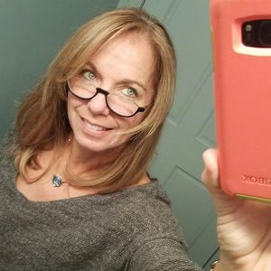 Meet your Posher, Pam